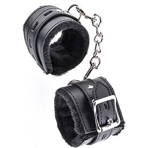 Cătușe Cumfy Negru Cătușe Cumfy Negru pe Denysa.ro