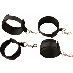 Set Bed Restraint Bondage Negru Set Bed Restraint Bondage Negru pe Denysa.ro