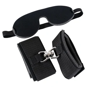Set Catuse Si Masca Pentru Jocuri Erotice Set Masca Si Catuse Bad Kitty Negru